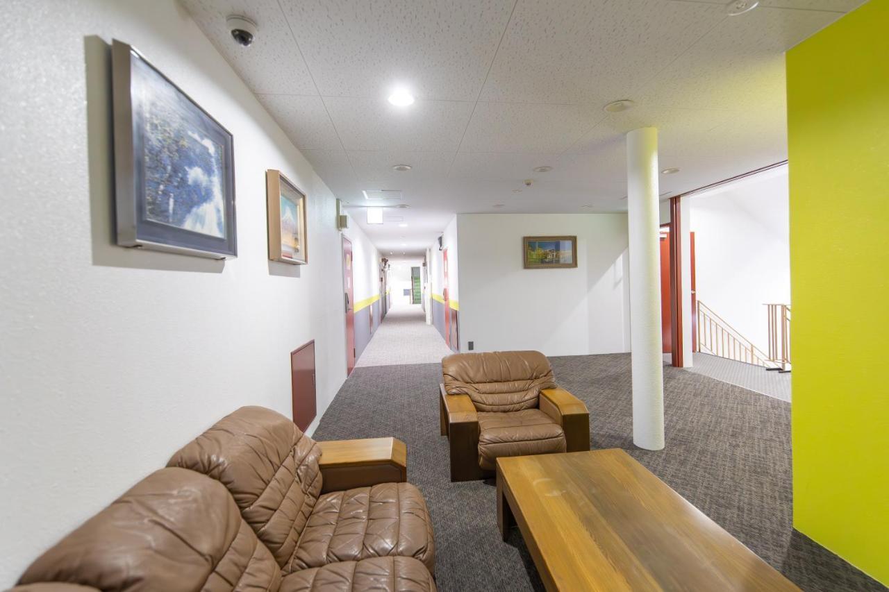 マンションかわた Apartment Osaka Bagian luar foto
