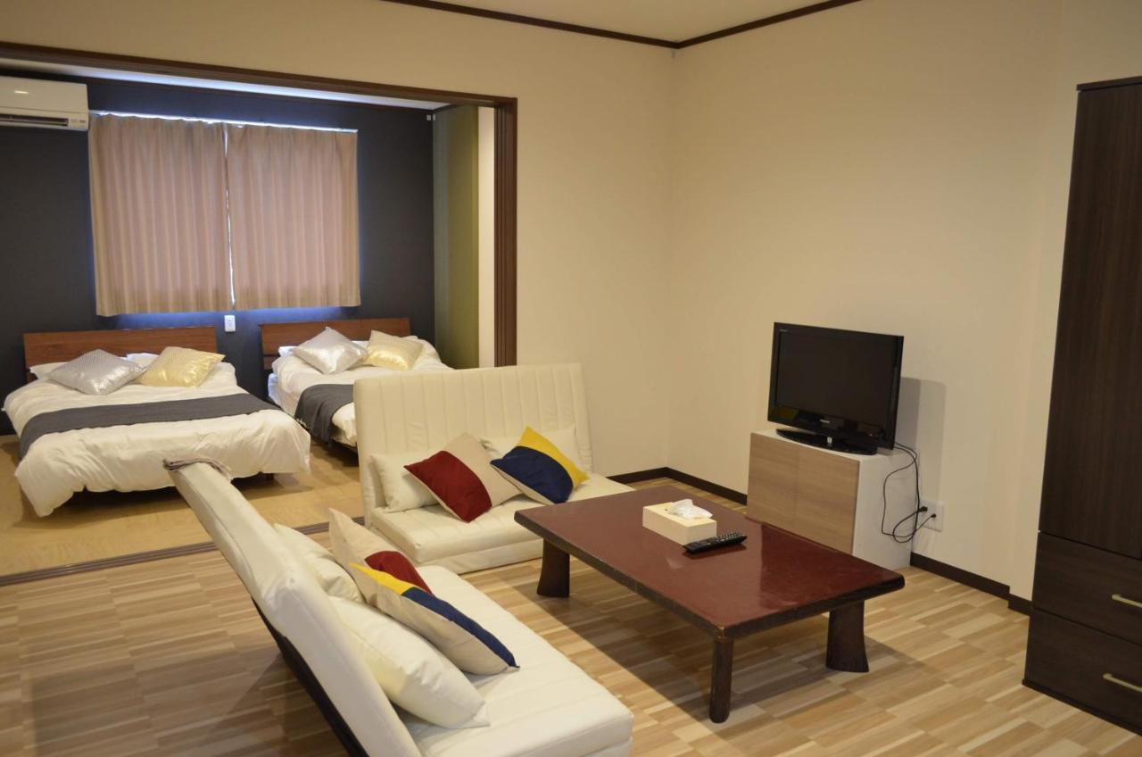マンションかわた Apartment Osaka Bagian luar foto