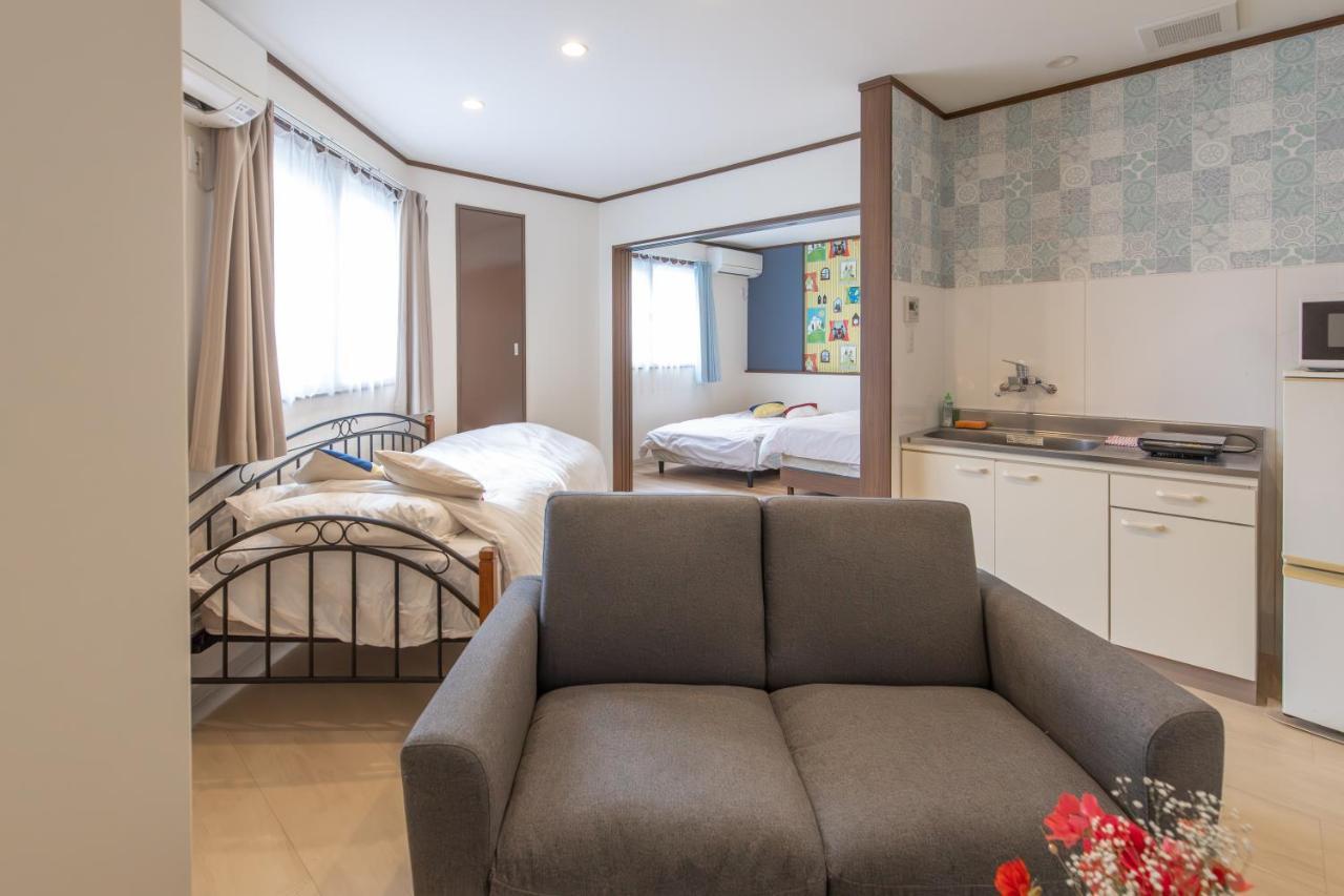 マンションかわた Apartment Osaka Bagian luar foto