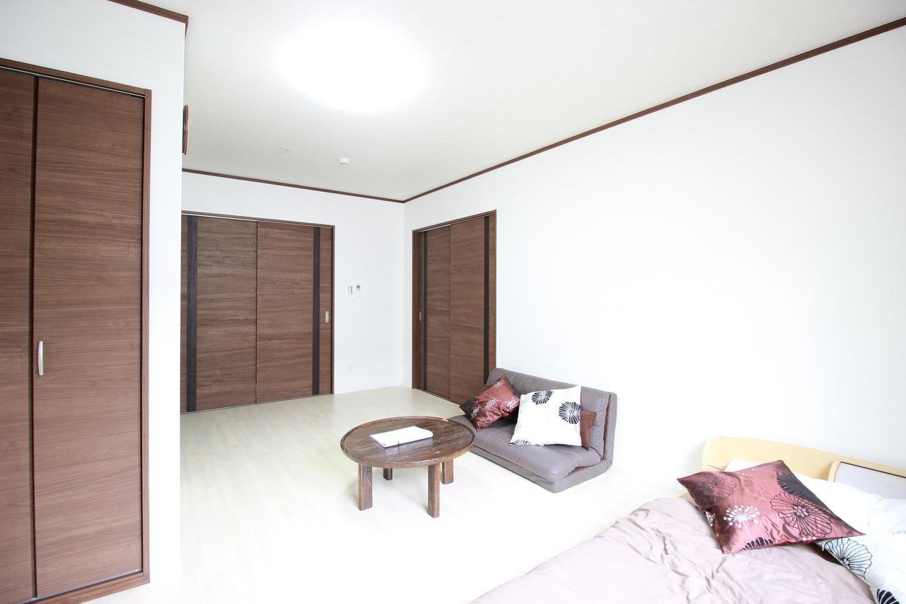 マンションかわた Apartment Osaka Bagian luar foto